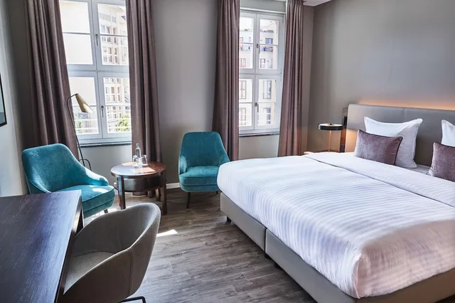 غرفة سوبيريور بسرير مزدوج، Steigenberger Hotel De Saxe 2/3