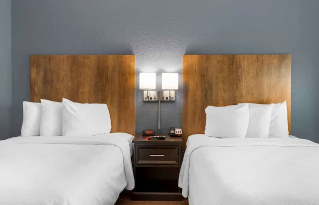 1 Bedroom, Suite, 2 Double Beds, Sofa, Extended Stay America Premier Suites - Fort Lauderdale - Cypress Creek - Park North 1/3