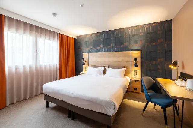 Standard, Queen Bed, Accessible, Hotel Ker Lann Aeroport 2/8