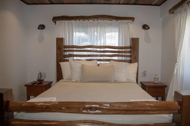 2 Bedrooms, Condo, Superior, King and Queen Bed, Beach Front, Ocean View، Tres Cocos Resort 3/6