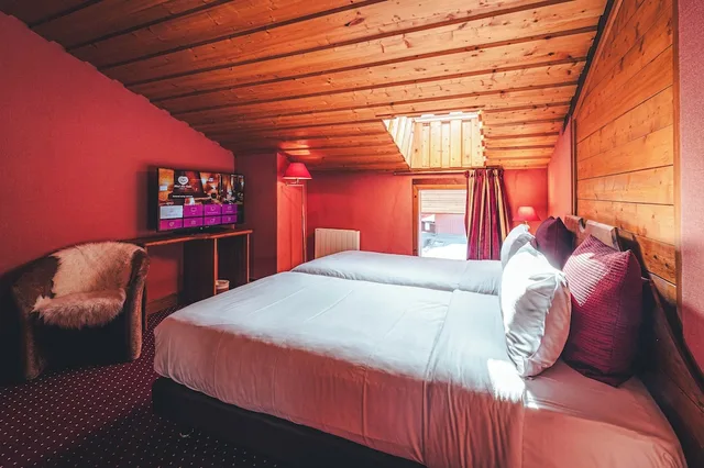 بنتهاوس بسريرين كينج بـ4 غرف نوم، Hotel Mont Vallon Meribel 9/10
