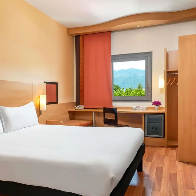 غرفة قياسية بسرير كينج، Ibis Bursa 2/6
