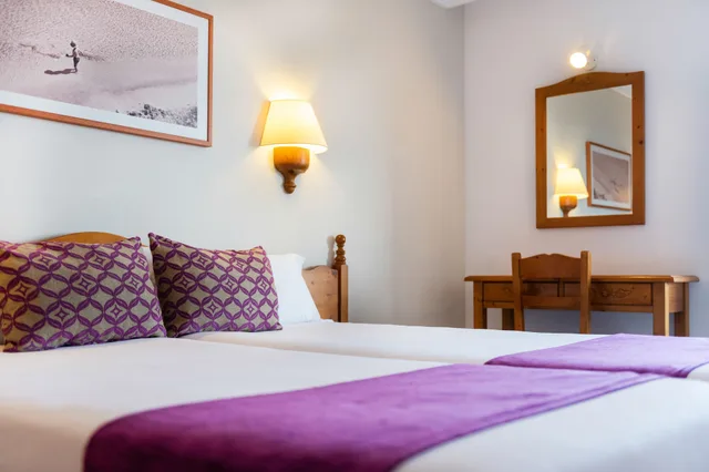 1 Bedroom, Apartment, Twin Beds, Pool View, 2 Sofa, Inturotel Cala Azul Garden 3/4