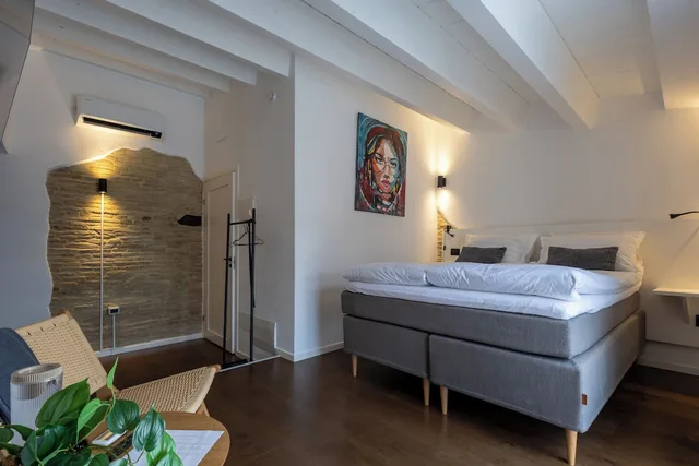 Amber Hotel Italy، Vasto 15/50