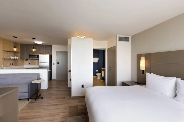 Studio, King Bed, Partial Ocean View, Residence Inn by Marriott Cancun Hotel Zone 1/4