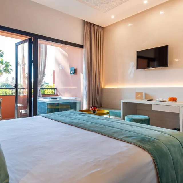 غرفة بسرير كينج بجاكوزي، Medina Gardens - Adult only 5/10