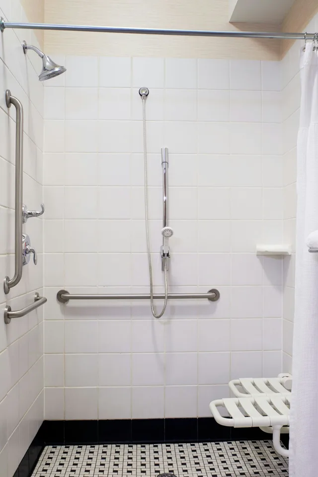 غرفة، Fairfield Inn Suites By Marriott New Buffalo 2/6