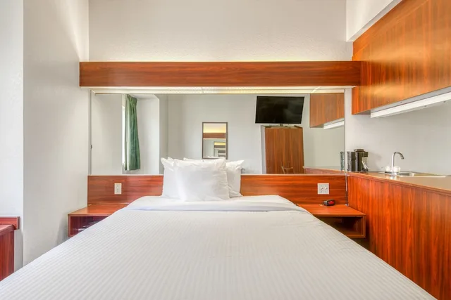 غرفة بريميوم بسرير كوين لذوي الإعاقة، Trident Inn And Suites 1/5