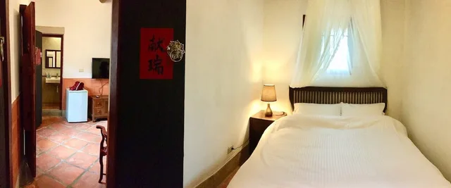 Standard, Double Bed, Tomato Red 3/4