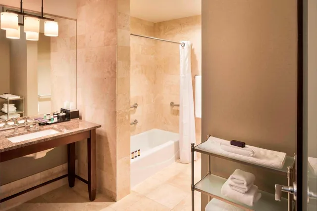 غرفة بسرير كينج، Hotel Ivy A Luxury Collection Hotel 4/11