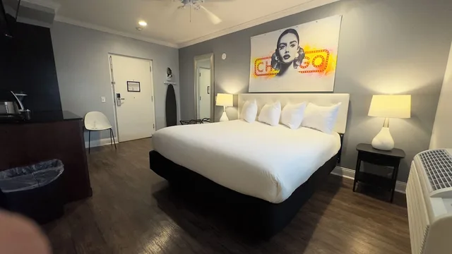 غرفة قياسية بسرير كينج لذوي الإعاقة، Hotel Chicago West Loop, SureStay Collection by Best Western 3/6
