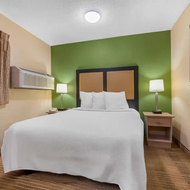 Deluxe, Studio, Queen Bed, Extended Stay America - Greensboro - Airport 1/9