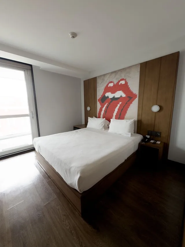 غرفة خارجية بسرير كينج، Ikonik Hotel Puebla 3/10