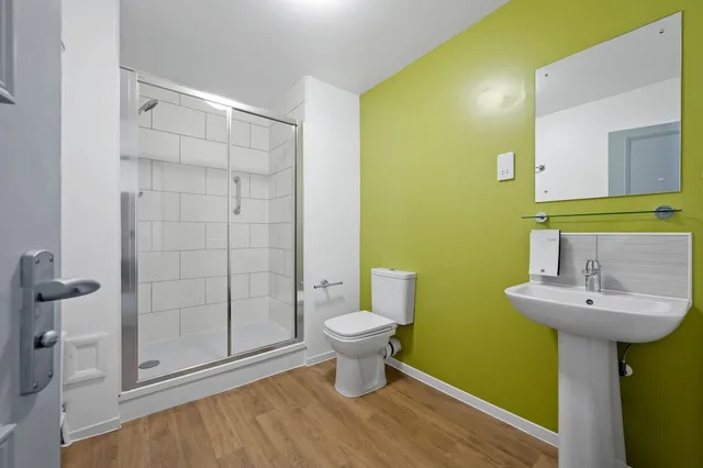 غرفة قياسية بسريرين منفصلين بإطلالة على البحر، Royal Hotel Whitby 4/4