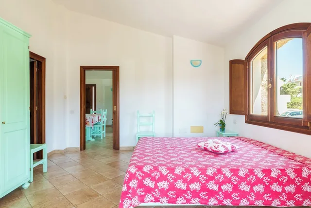 شقة بسرير مزدوج بإطلالة على البحر مع أريكة، Residence Baia Santa Reparata 2/10