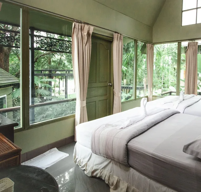 غرفة قياسية بسرير كوين وسرير فردي وسريرين، Pai Panalee the Nature Boutique Hotel 1/10