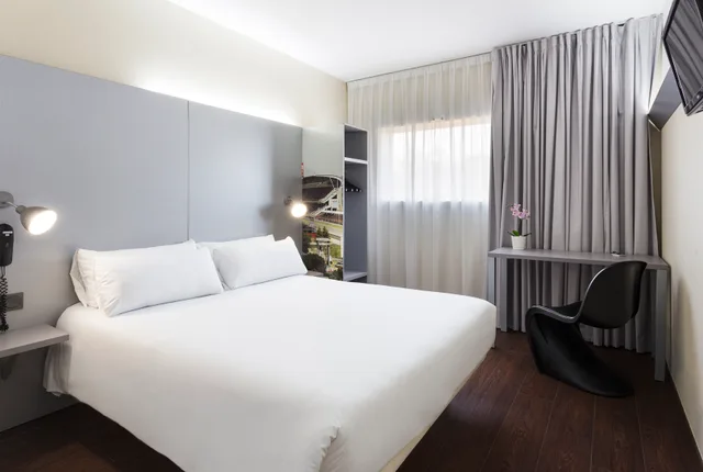غرفة قياسية بسرير مزدوج، B&B HOTEL Barcelona Granollers 3/4