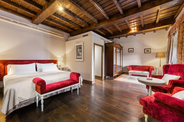 Deluxe, Double Bed, Aurea Palacio De Sober 2/10