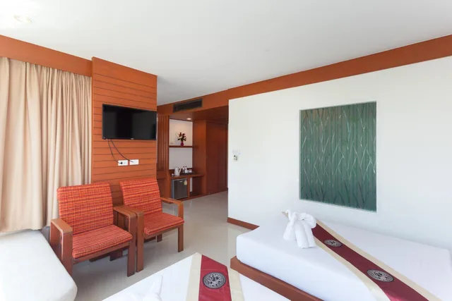 غرفة بسرير مزدوج أو سريرين منفصلين بإطلالة جزئية على البحر، Baumancasa Beach Resort 1/3