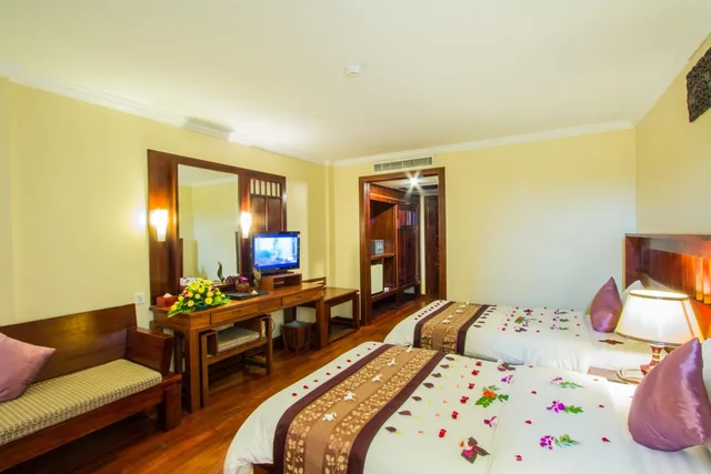 غرفة سوبيريور بسرير مزدوج أو سريرين منفصلين، Royal Empire Hotel 6/8