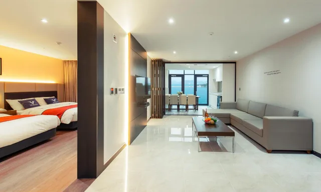 Pool, Deluxe, Suite، Yeosu Venezia Hotel & Suites 3/7