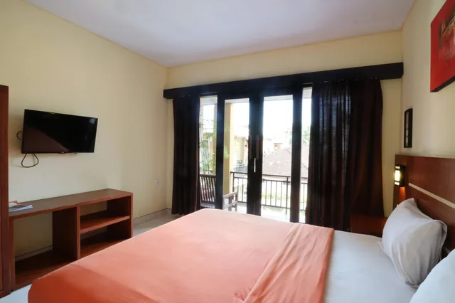 Superior, Twin Beds, Kondra Premiere Guest House 2/5