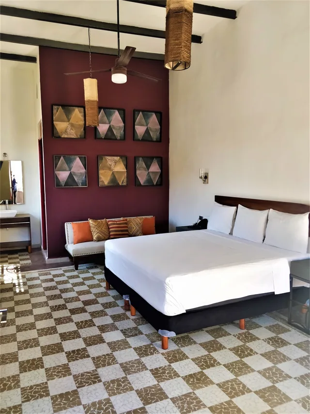 غرفة ديلوكس بسرير كينج، Hotel Urban 2/3