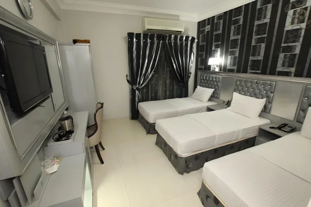 غرفة ثلاثية، White Fort Hotel 2/3