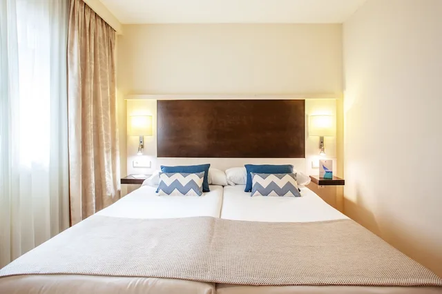 1 Bedroom, Family, Apartment, Twin Beds, Sofa, Terrace, Grupotel Dunamar 5/8