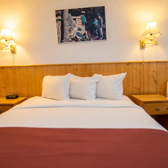 غرفة عائلية بسرير فردي، Canadas Best Value Inn River View Hotel 5/6