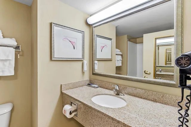 جناح بسريرين كوين بغرفة نوم واحدة، Country Inn Suites By Radisson Princeton Wv 9/10