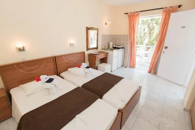 استوديو بسرير فردي، Leonidas Hotel & Studios 2/10