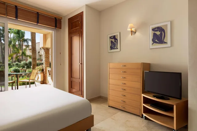 جناح جونيور ديلوكس بسرير مزدوج، Wyndham Grand Costa del Sol 4/7