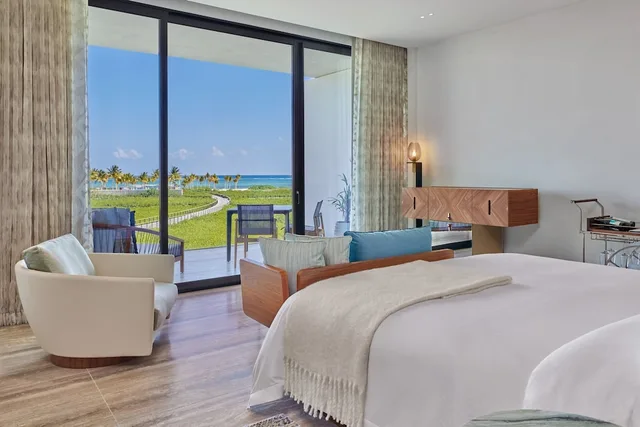 غرفة ديلوكس بسرير مزدوج بإطلالة على البحر بشرفة، The St. Regis Kanai Resort, Riviera Maya 3/7