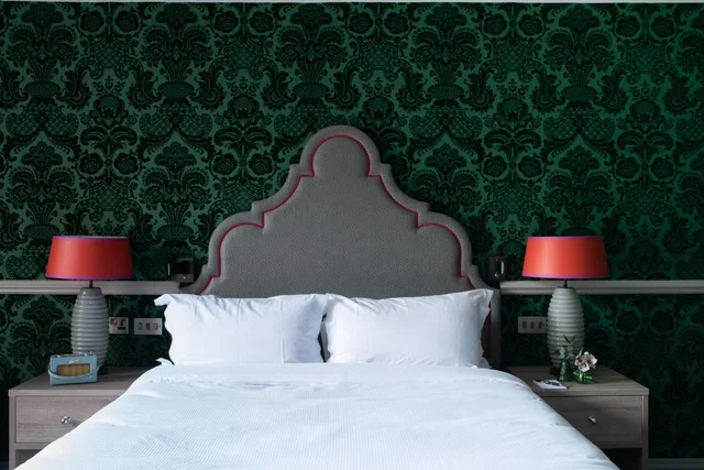 Superior, Double Bed, Pendley Manor 10/10