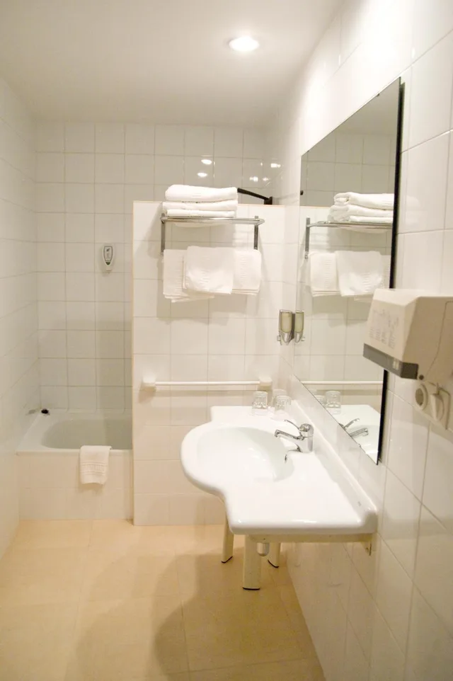 Room, Triple, Hotel Balaguer 8/8
