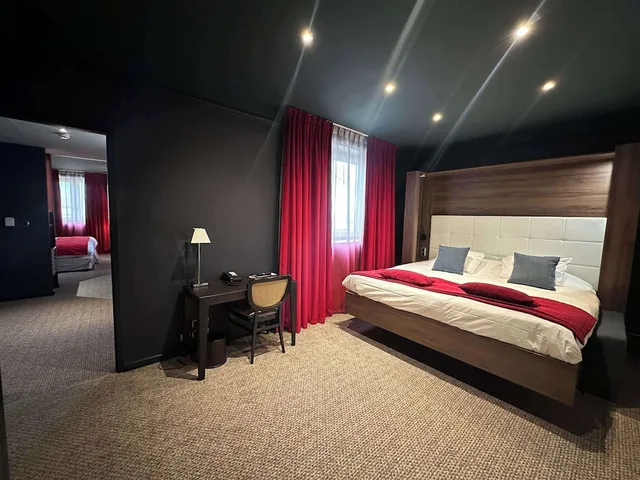 غرفة متصلة سوبيريور بسريرين منفصلين، Mercure Bordeaux Chateau Chartrons 10/10