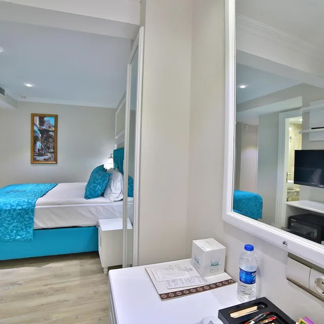 غرفة اقتصادية بسرير كينج، Glamour Hotel 4/5