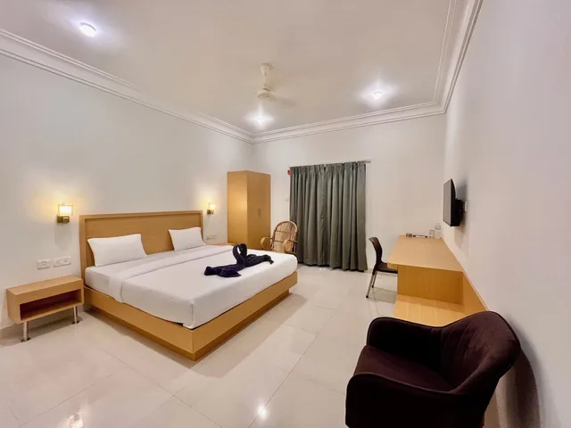 غرفة سوبيريور بسرير كينج بشرفة، Morjim Sunset Guesthouse 8/10