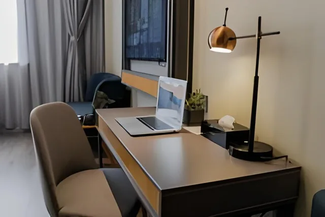 Home Business travel Inn (Shanghai East Nanjing Road The Bund Center)، Pudong 39/41