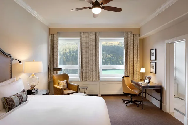 غرفة ديلوكس بسريرين كوين، Fairmont Chateau Lake Louise 3/10