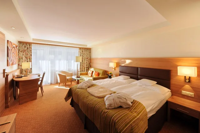 غرفة بسرير كينج، Hotel La Ginabelle 1/3