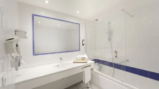 غرفة جونيور بسرير كوين بشرفة، Hotel Mount Venturi 4/4