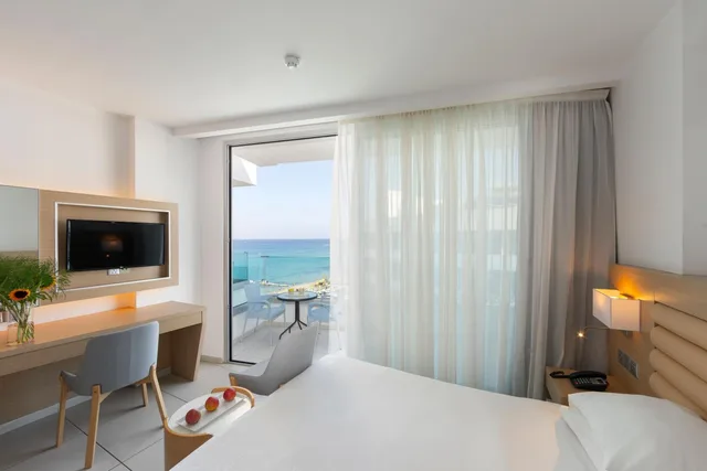 Room, Single Bed, Lateral Side Sea View، Vrissaki Beach Hotel 2/7