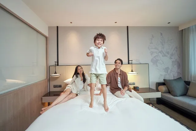 غرفة ديلوكس بسرير كينج لغير المدخنين، Courtyard by Marriott Bangkok Suvarnabhumi Airport 8/10