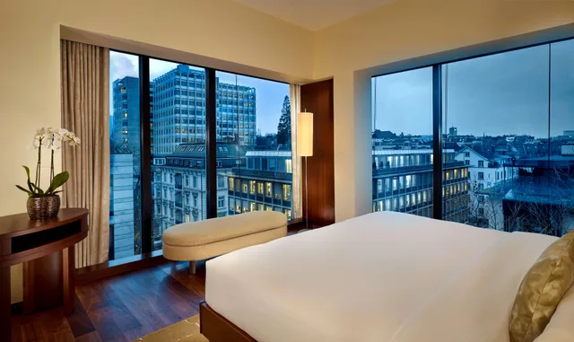 Park, Suite, Corner, PARK HYATT ZURICH 5/9