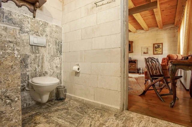 جناح بسرير مزدوج، Ottoman Cave Suites 4/5