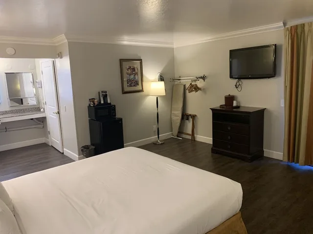 غرفة بسرير كوين لذوي الإعاقة، Stargazer Inn And Suites 6/10