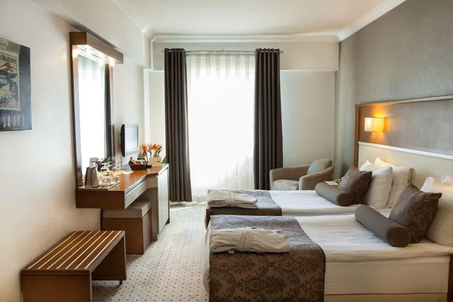 Standard, Double and Twin Beds, Blanca Hotel Izmir 1/1