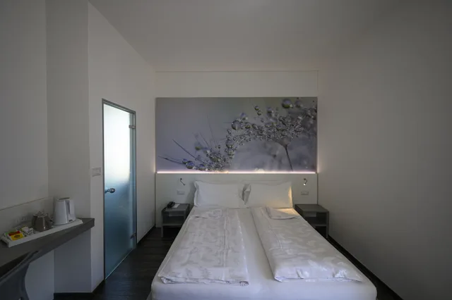 غرفة بسرير مزدوج أو سريرين منفصلين، Hotel Riviera 1/2